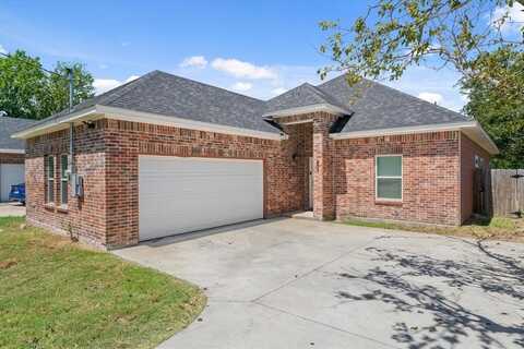 807 Dr Martin Luther King Jr Boulevard, Waxahachie, TX 75165