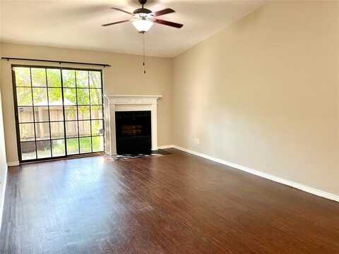 338 W Harwood Road, Hurst, TX 76054