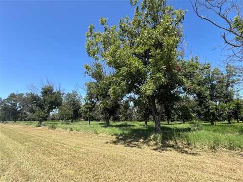 955 E Landings Drive, Granbury, TX 76049