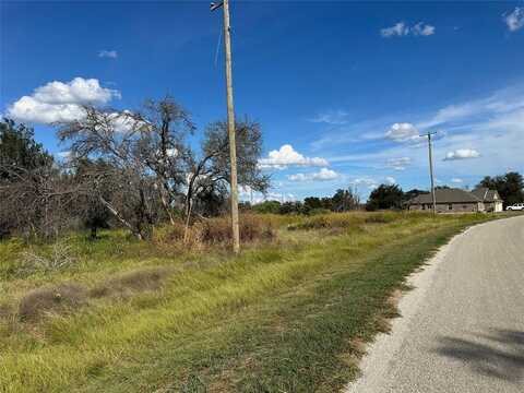 720 Safe Harbor Drive, Brownwood, TX 76801