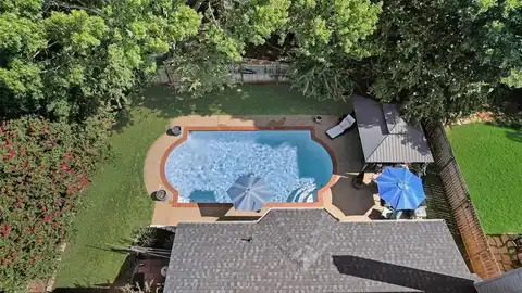 2415 Green Willow Court, Arlington, TX 76001