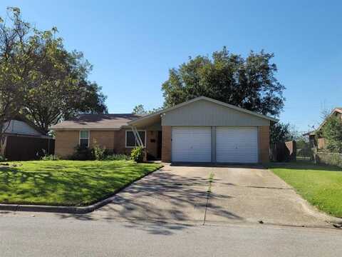 313 Mccurdy Street, Crowley, TX 76036