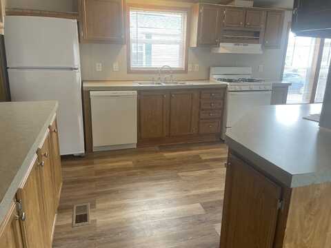 283 Red Oak Court, Whittaker, MI 48190