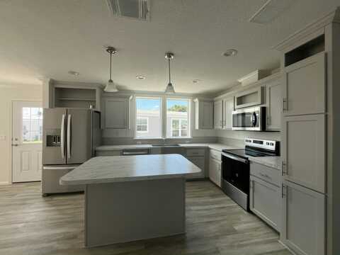 246 Bimini Cay Circle, Vero Beach, FL 32966