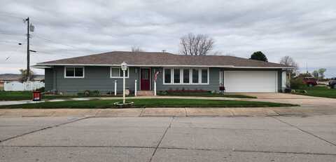 600 W. Avenue D, Oshkosh, NE 69154