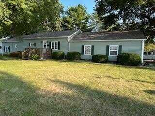 705 E Illinois, Arthur, IL 61911