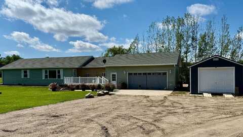 7866 U.S. 2, Devils Lake, ND 58301