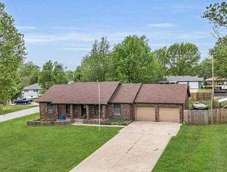 1404 S. Grand Street, El Dorado Springs, MO 64744