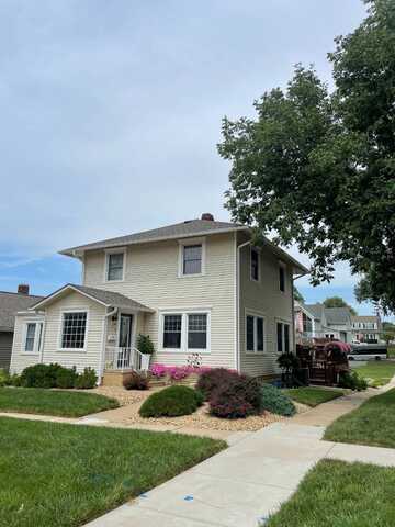 1110 Walnut, Marysville, KS 66508