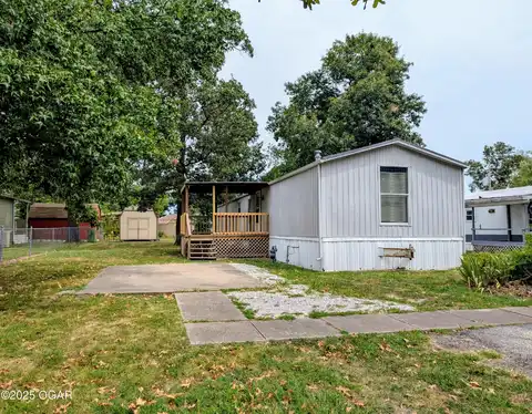 1203 E 34th, Joplin, MO 64804