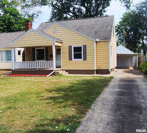 2204 S COLLEGE Street, Springfield, IL 62704