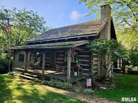 17531 Old Fairgrounds Road, Petersburg, IL 62675