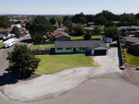 922 E Eastlake Drive, Kennewick, WA 99337