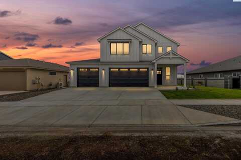 3913 Barbera St, Richland, WA 99352