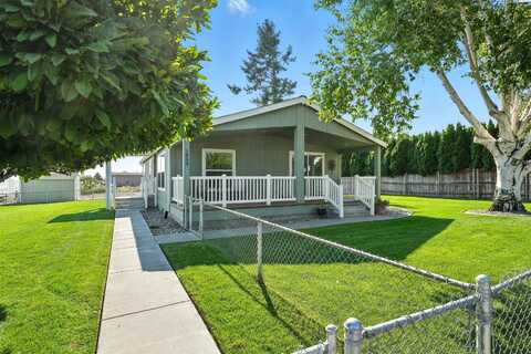 1809 Huntington, Kennewick, WA 99337