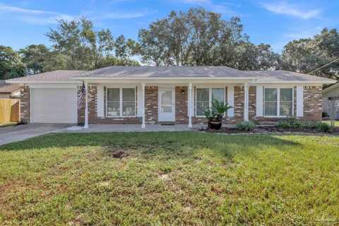 7710 Charter Oaks Dr, Pensacola, FL 32514