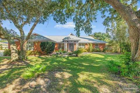 404 Bay Oaks Dr, Pensacola, FL 32506