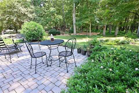 4865 Settles Point Road, Suwanee, GA 30024