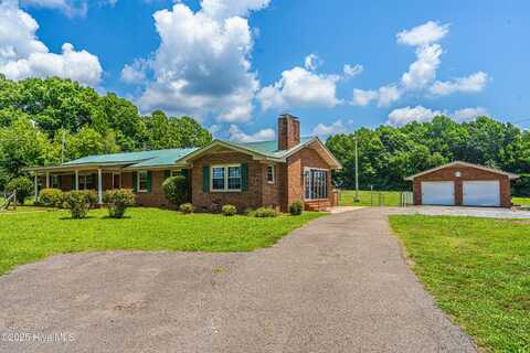 383 Lakey Siding Road, Robbins, NC 27325