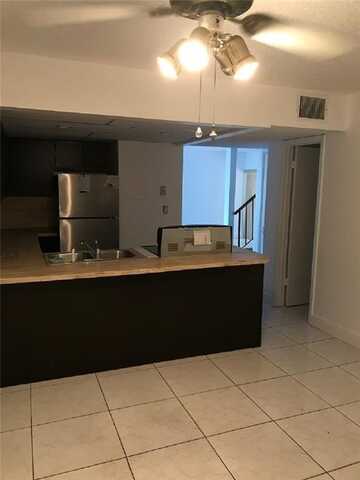 8031 Lagos De Campo Blvd, Tamarac, FL 33321