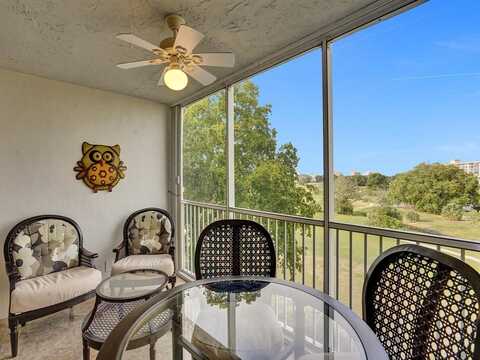2901 S Palm Aire Dr, Pompano Beach, FL 33069