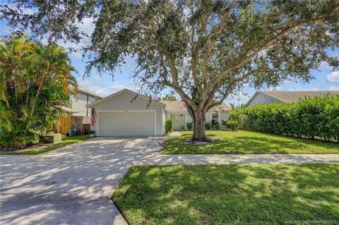 6679 SE Raintree Avenue, Stuart, FL 34997