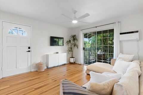 160 KEONEKAI Rd, Kihei, HI 96753