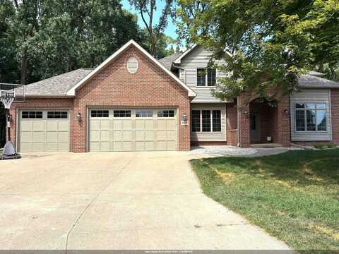 2419 MAPLE GROVE Drive, NEENAH, WI 54956
