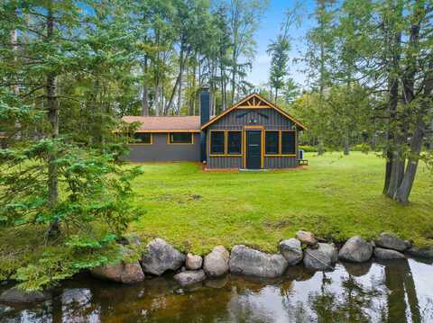 12409 POQUETTE Lane, SURING, WI 54174