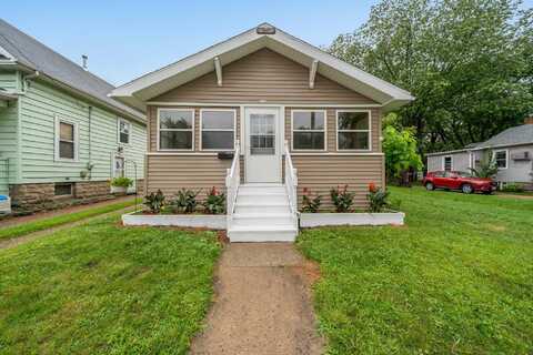 649 MT VERNON Street, OSHKOSH, WI 54901