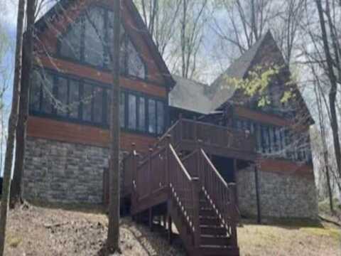 2100 Baileys Point Road, Scottsville, KY 42164