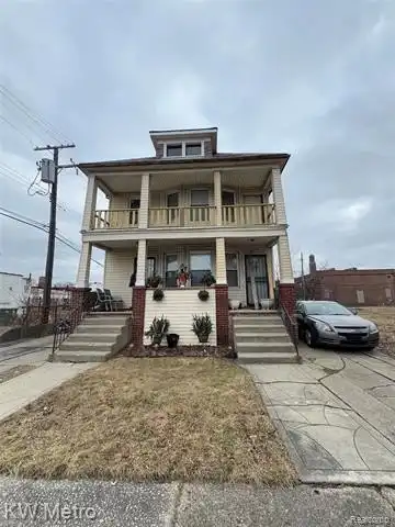15114 Holmur Street, Detroit, MI 48238