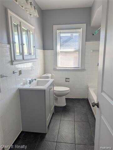 2993 Webb, Detroit, MI 48206