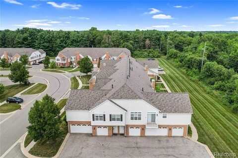 606 Olde English Circle, Howell, MI 48855