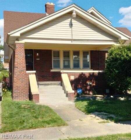 12600 PINEHURST Street, Detroit, MI 48238