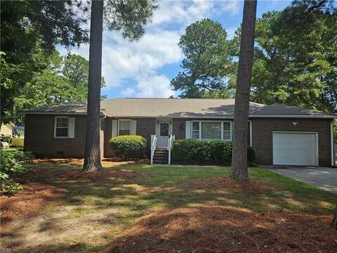 125 Winsome Haven Drive, Seaford, VA 23696