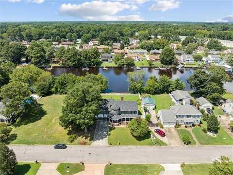 712 Greenwing Drive, Chesapeake, VA 23323