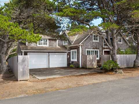 701 S MARION AVE, Gearhart, OR 97138