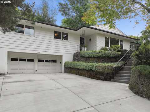 1930 SW PARKWOOD DR, Portland, OR 97225