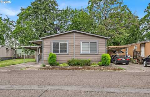 15758 SE HIGHWAY 224, Damascus, OR 97089