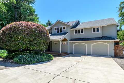 820 PARK TER, Eugene, OR 97404