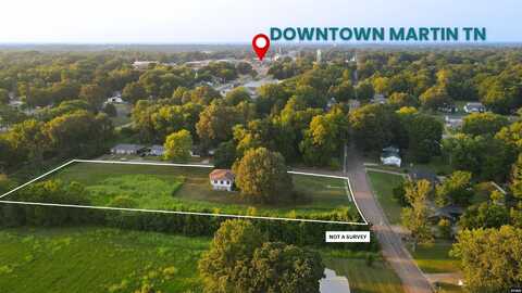 111 Hampton St., Martin, TN 38237