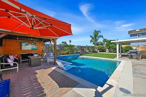 5351 Rio Plata Dr, Oceanside, CA 92057