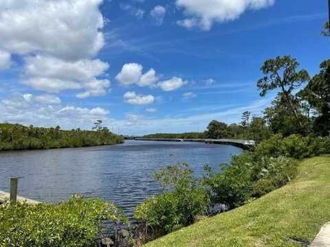 2500 SE Anchorage Cove, Port Saint Lucie, FL 34952