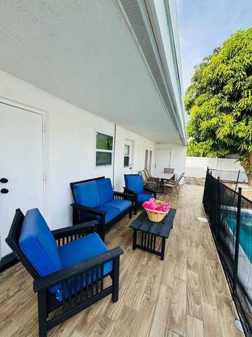 2010 NE 1st Avenue, Pompano Beach, FL 33060