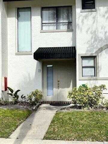 7200 NW 2nd Avenue, Boca Raton, FL 33487
