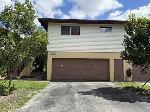 3741 NW 84th Avenue, Sunrise, FL 33351