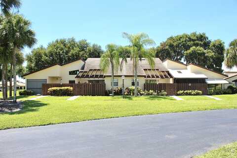 5130 Nesting Way, Delray Beach, FL 33484