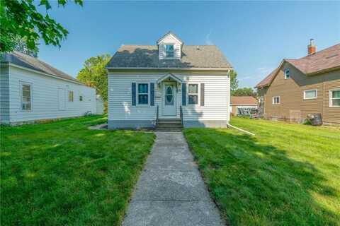 888 3rd Avenue SW, Wells, MN 56097