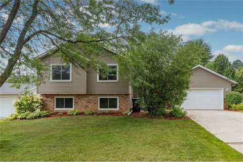 5711 Stapleton Lane NW, Rochester, MN 55901
